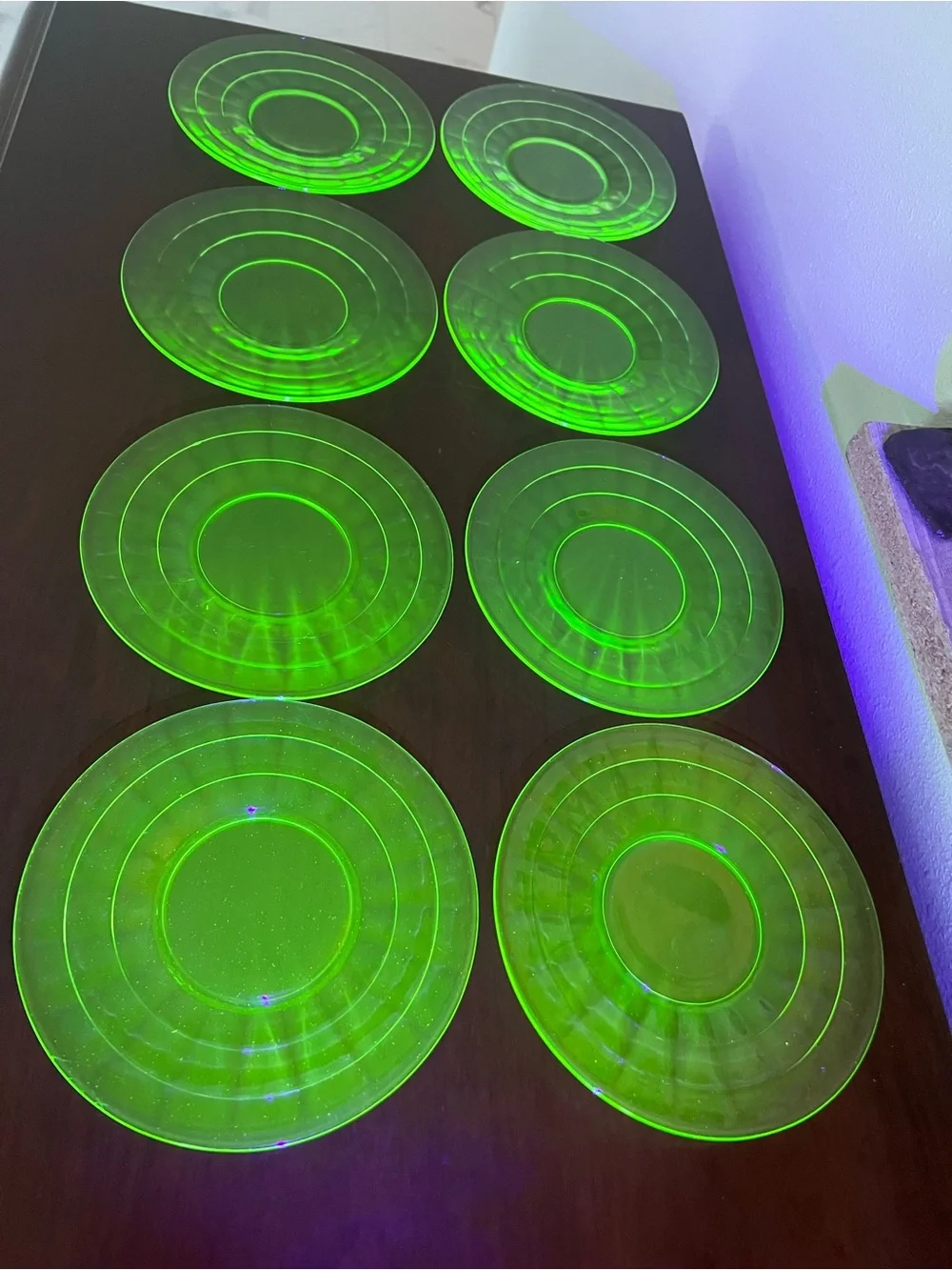 Neon Green Disposable Party Dessert Plates - Set of 8